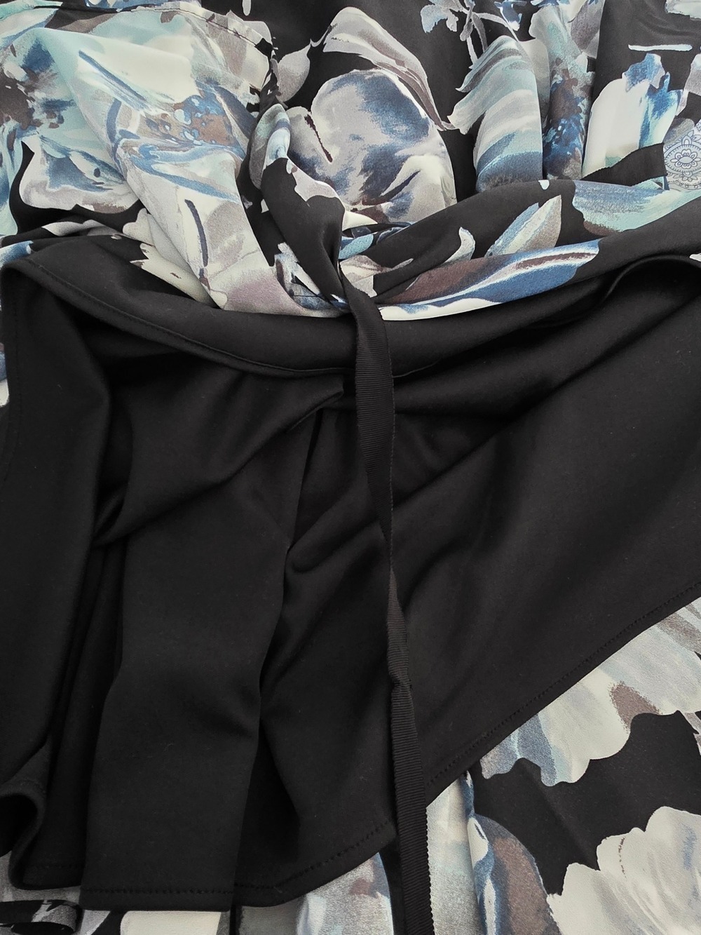 4/$67 Deal! Rickis Floral Black and Blue Sleeveless Women's Dress - Picture 14 of 14